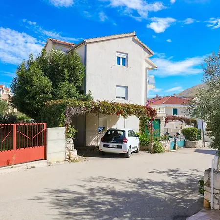 With Parking Space - Sibenik - 24821 Grebaštica