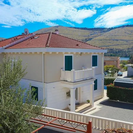 Апартаменты With Parking Space - Sibenik - 24821
