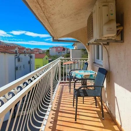 With Parking Space - Sibenik - 24821 Апартаменты