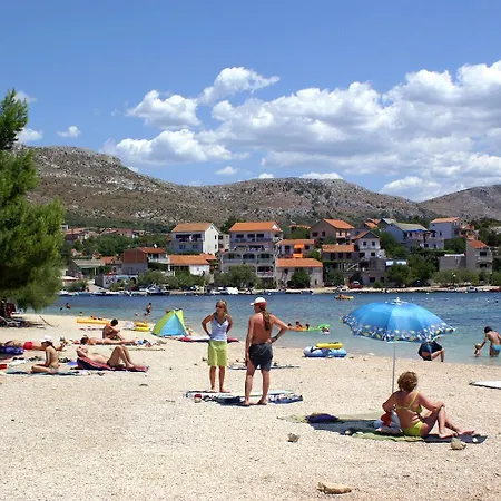 With Parking Space - Sibenik - 24821 Апартаменты