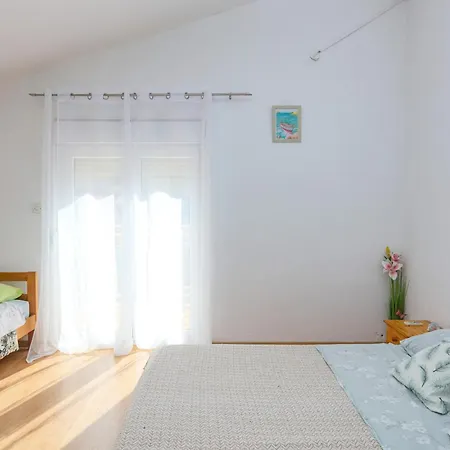 With Parking Space - Sibenik - 24821 * Grebastica