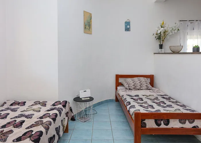 With Parking Space - Sibenik - 24821