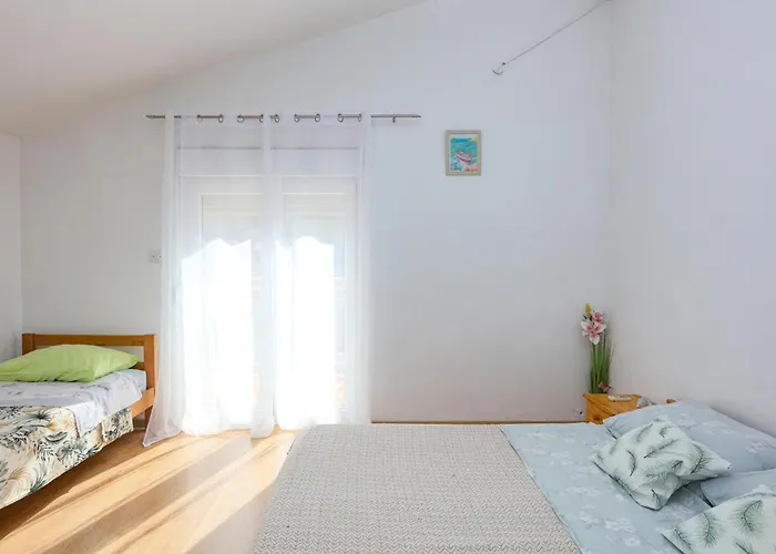 With Parking Space - Sibenik - 24821 * Grebastica