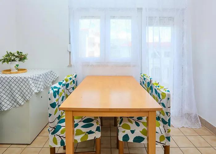 With Parking Space - Sibenik - 24821